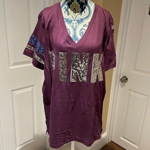 Victoria's Secret PINK Women's Burgundy T-shirt with Sequins